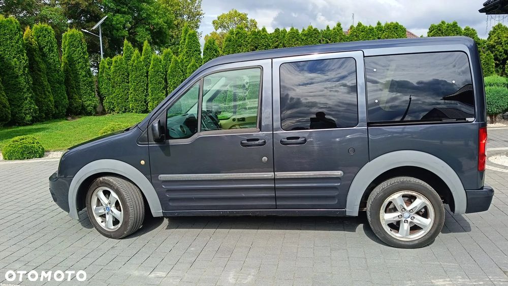 Ford Transit Connect - 11