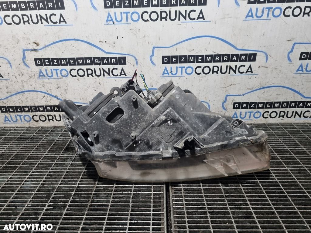 Far Stanga Nissan Qashqai 2007 - 2010 SUV 4 Usi (1255) Fara xenon - 3