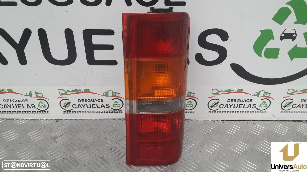 FAROLIM TRASEIRO DIREITO FORD FIESTA FURGÃO 1992 -TYC115313 - 4