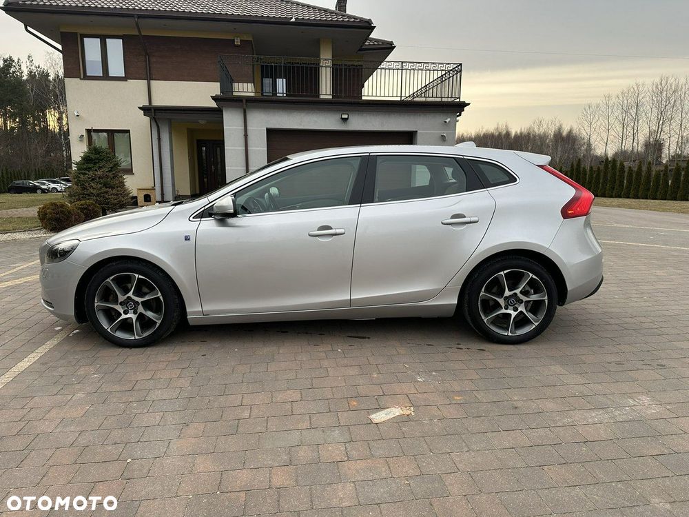 Volvo V40 - 5