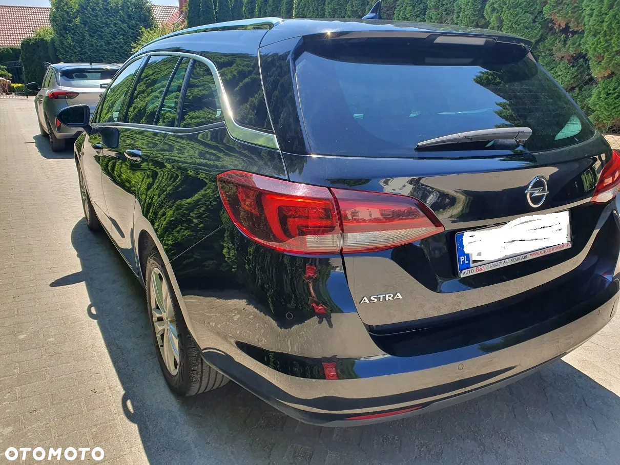Opel Astra 1.6 D Start/Stop Automatik Sports Tourer Innovation - 10