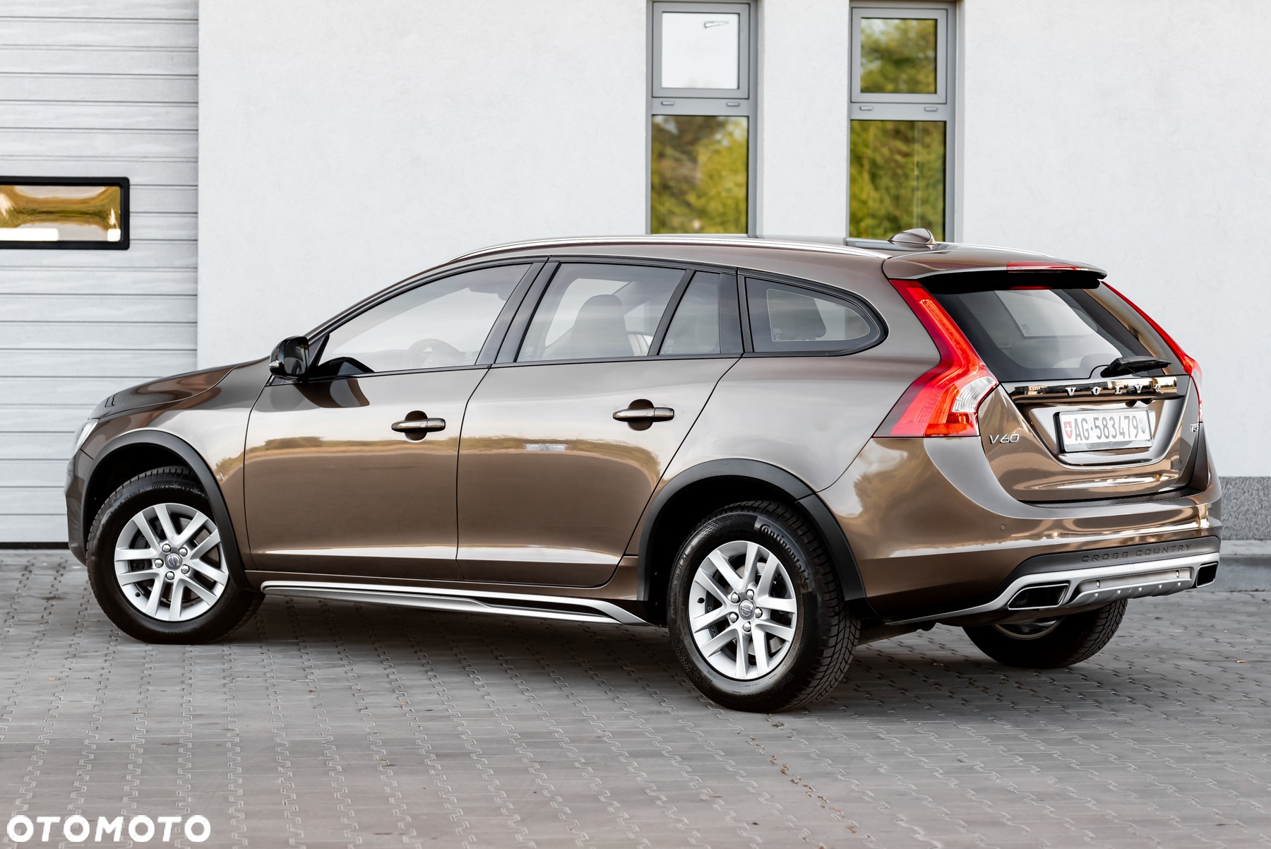 Volvo V60 Cross Country T5 Geartronic Summum - 4