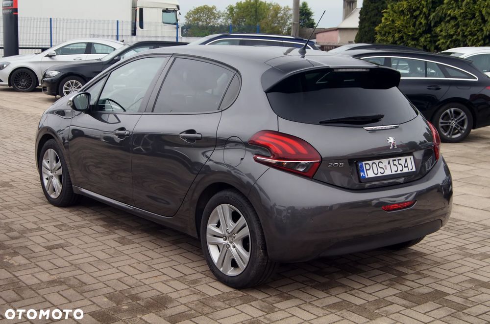Peugeot 208 1.2 PureTech Style - 33