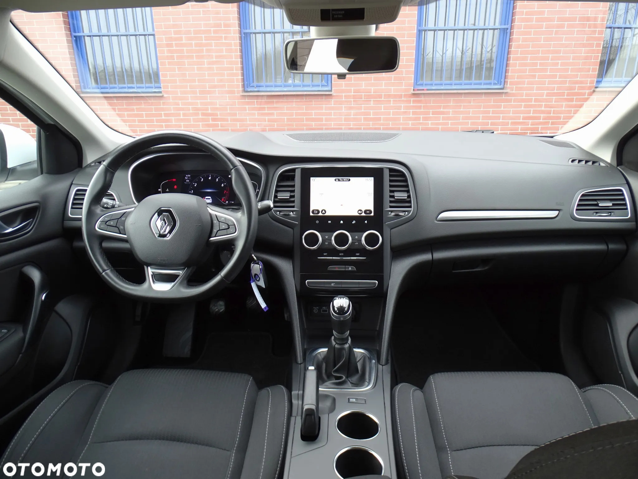 Renault Megane 1.3 TCe FAP Business - 8