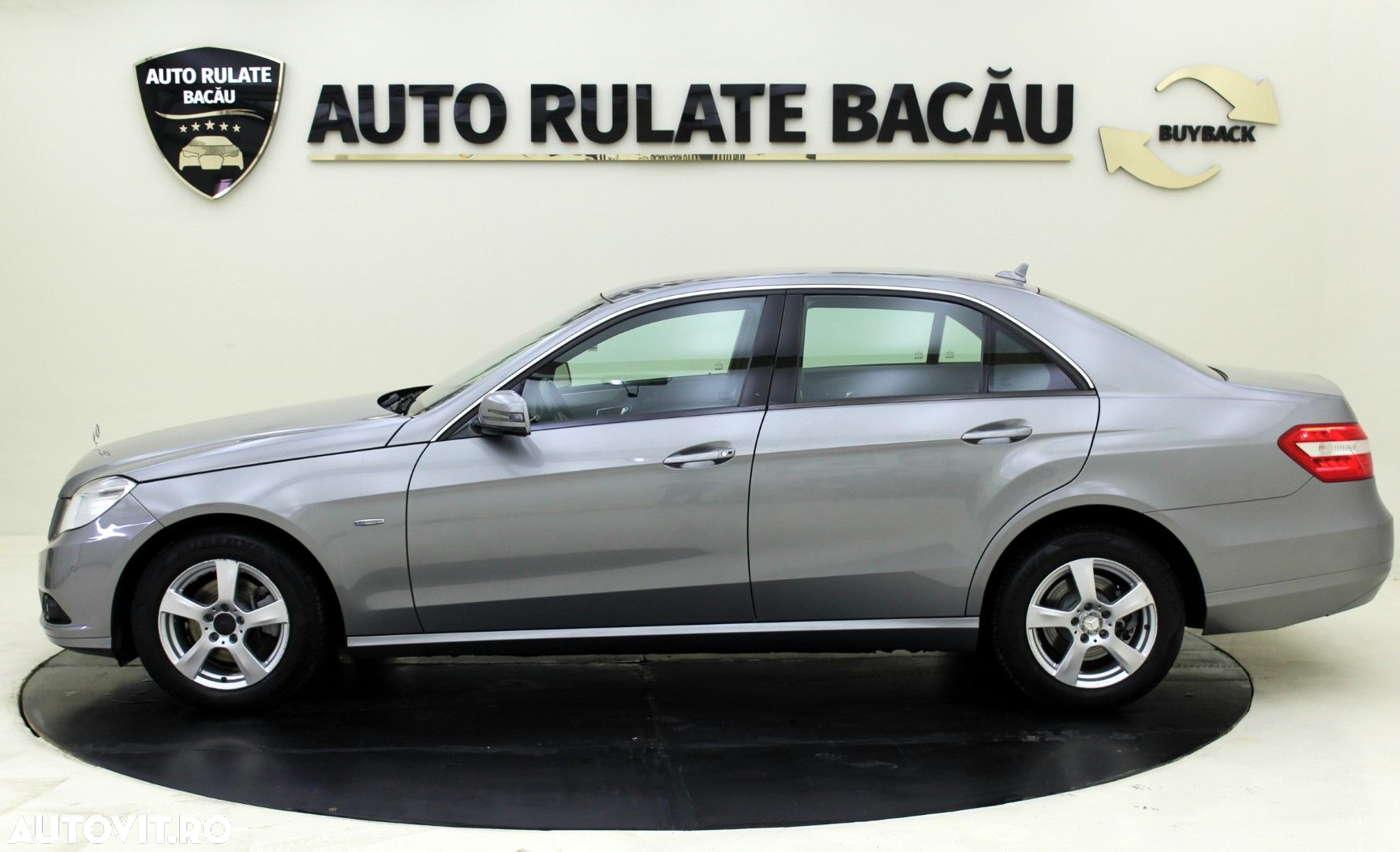 Mercedes-Benz E - 5