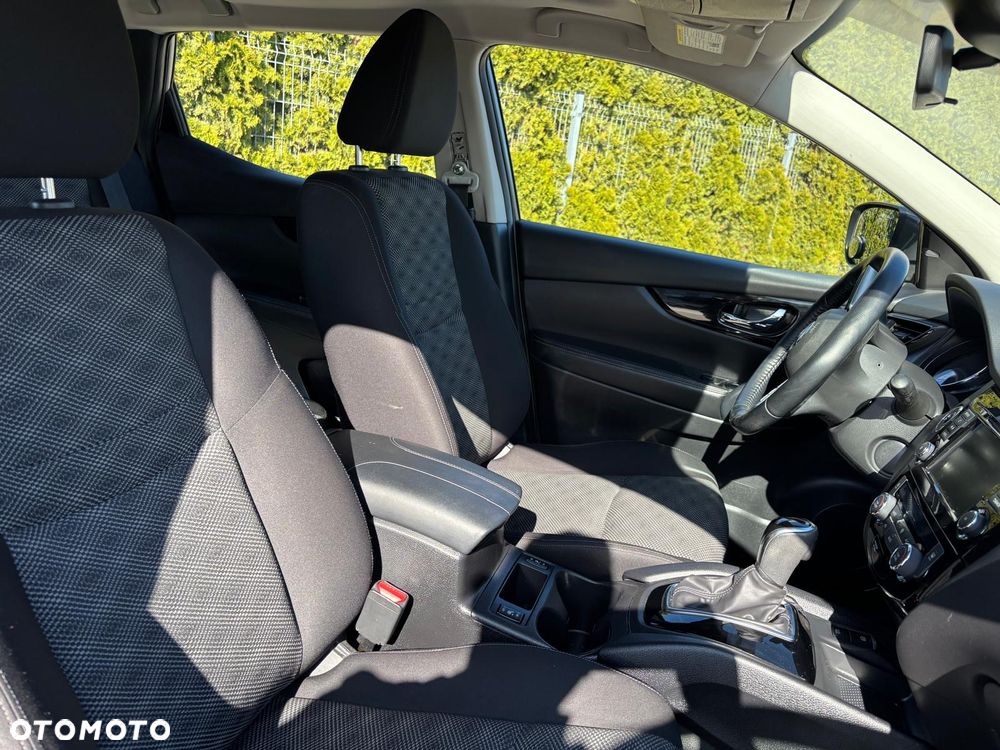 Nissan Qashqai - 23