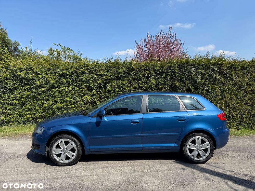 Audi A3 Sportback 1.8 TFSI S line Sportpaket - 2