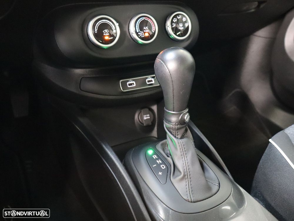 Fiat 500X 1.3 FireFly City Cross DCT - 17