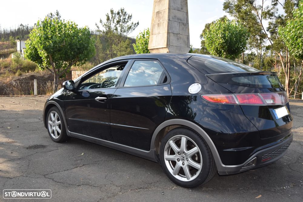 Honda Civic 1.8 Sport - 4