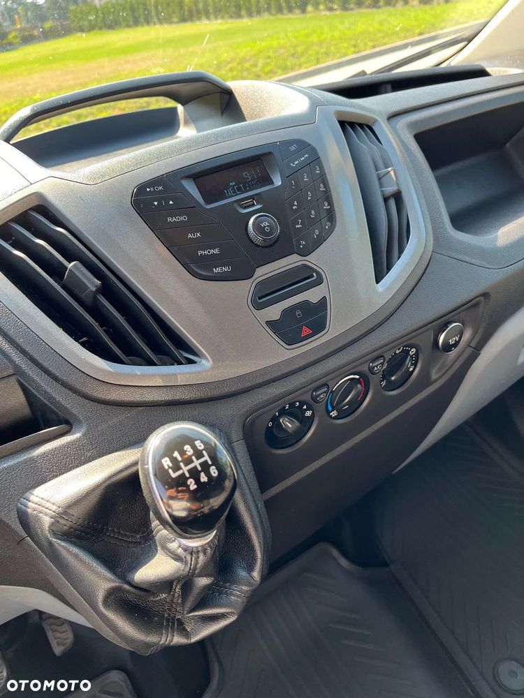 Ford Transit - 6