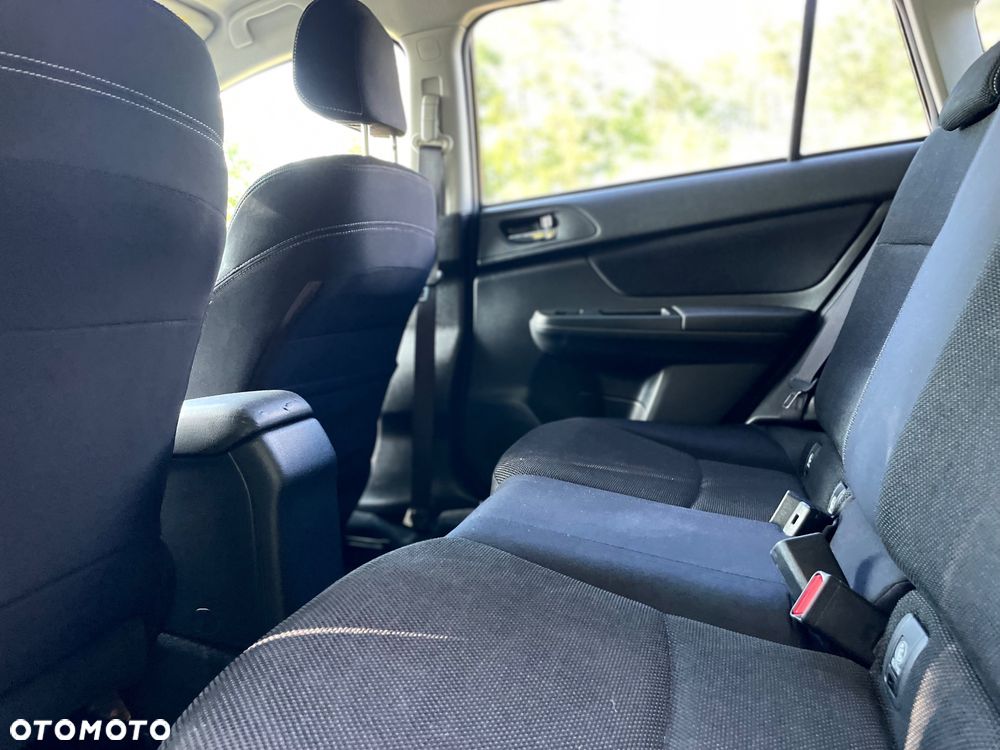 Subaru XV 2.0i Exclusive - 11