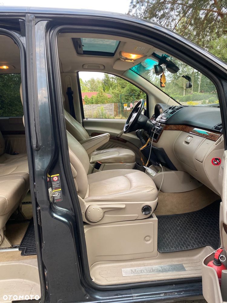 Mercedes-Benz Viano - 10