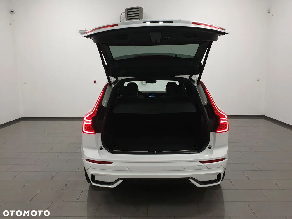 Volvo XC 60 B4 D AWD Geartronic RDesign - 5