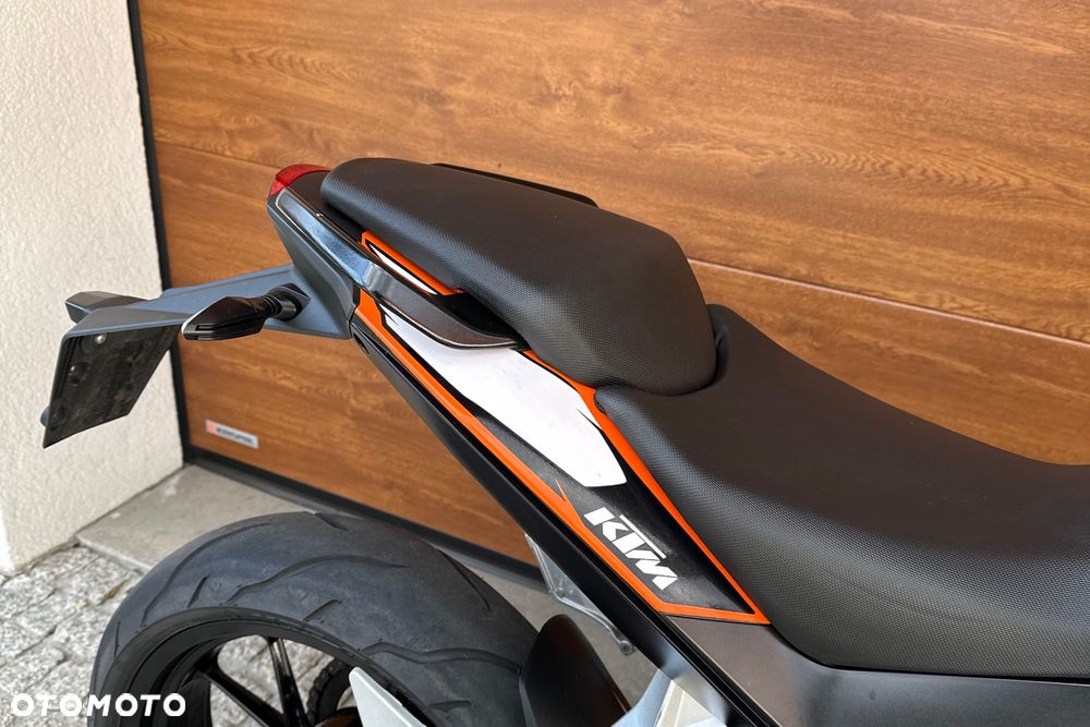 KTM Duke - 10