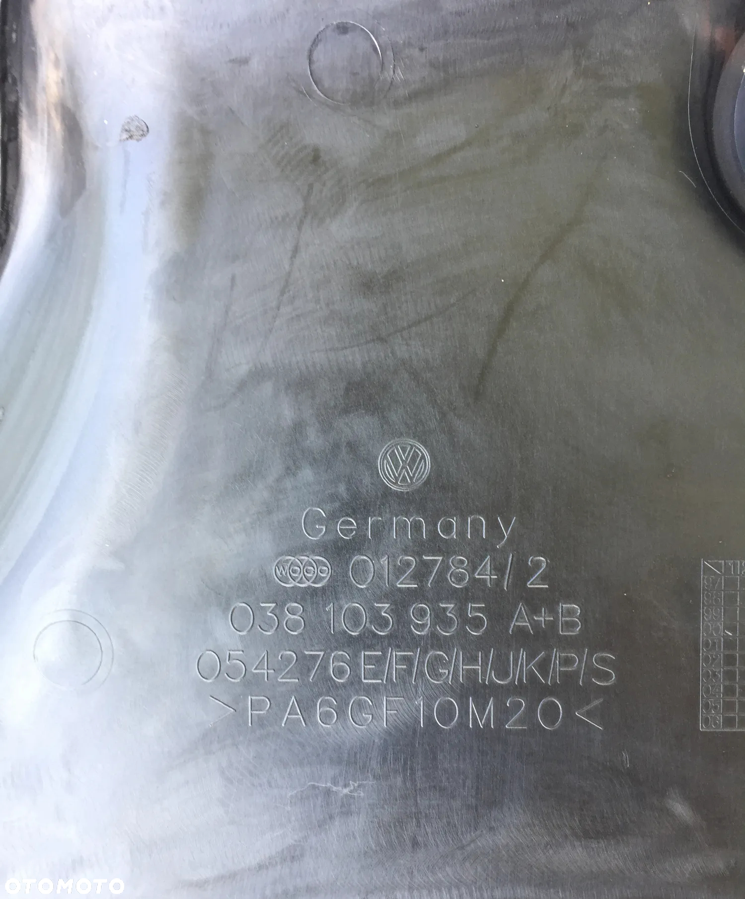 GÓRNA OSŁONA POKRYWA SILNIKA 1.9 TDI 90KM VW GOLF IV | VW BORA 038103935 - 6