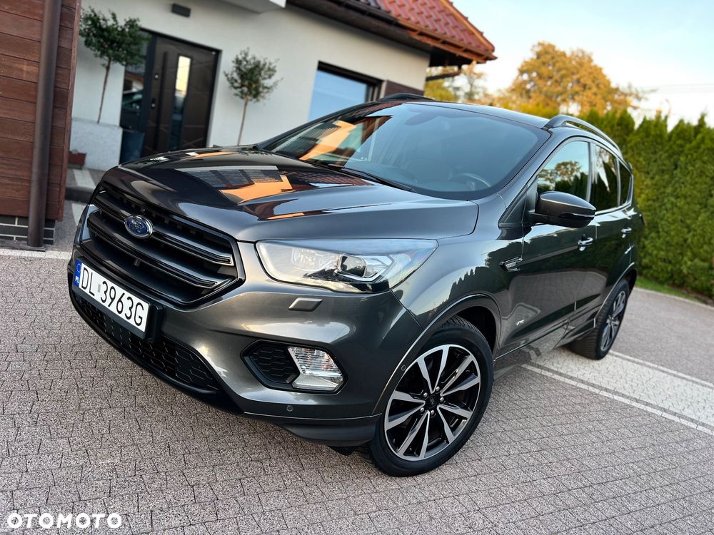 Ford Kuga - 2