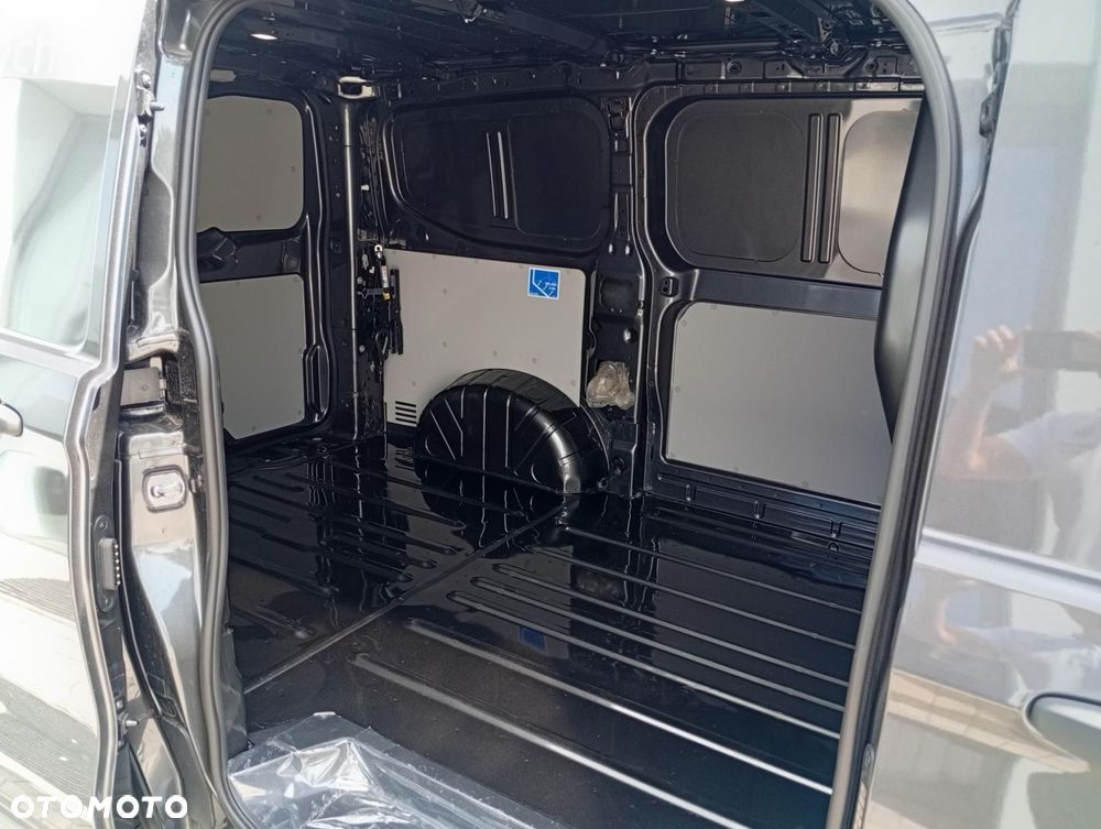 Volkswagen Transporter - 10