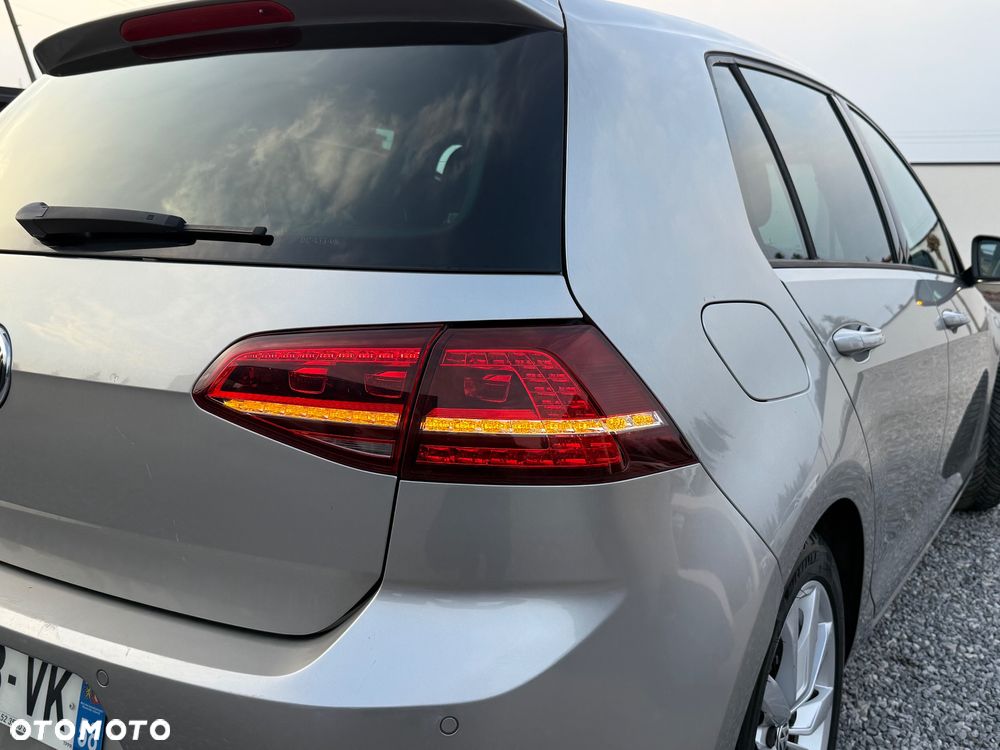 Volkswagen Golf 2.0 TDI (BlueMotion Technology) Highline - 31