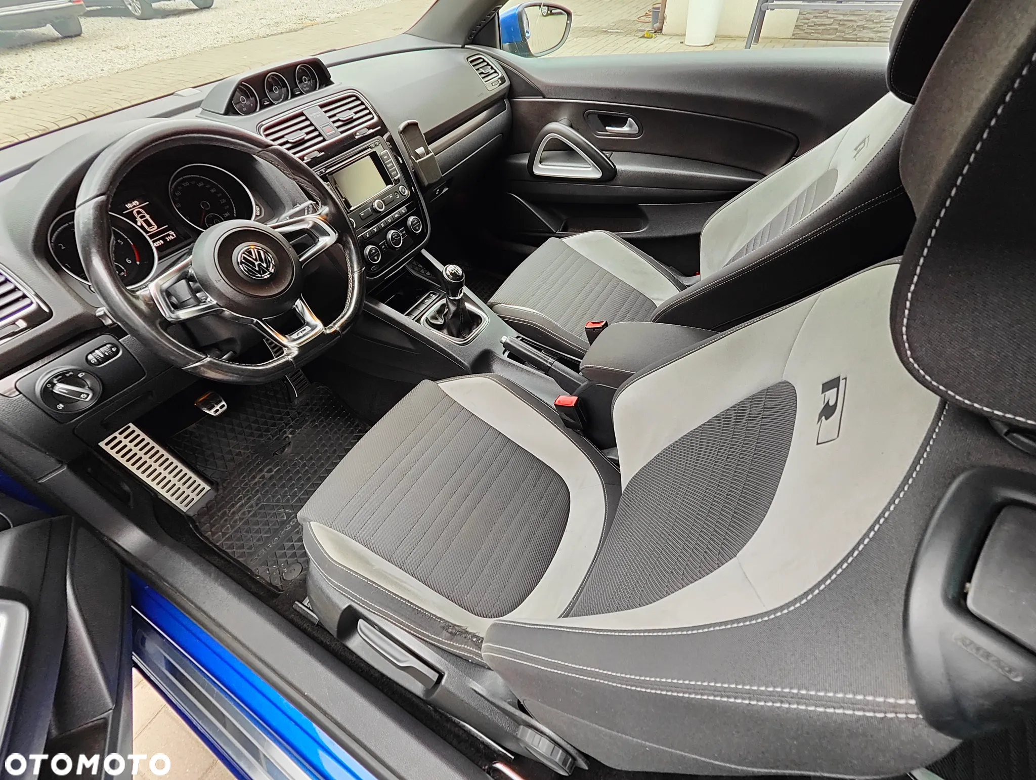 Volkswagen Scirocco 2.0 TDI BMT - 9