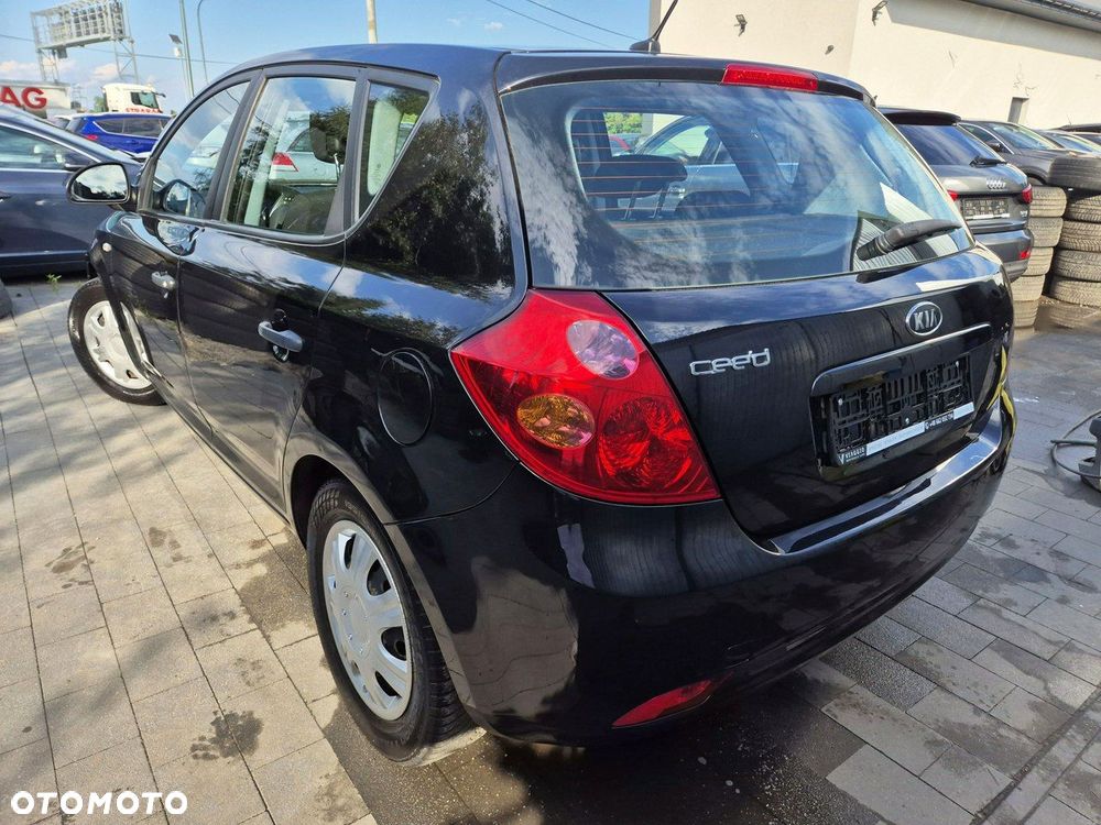 Kia Ceed Cee'd 1.4 Comfort - 3
