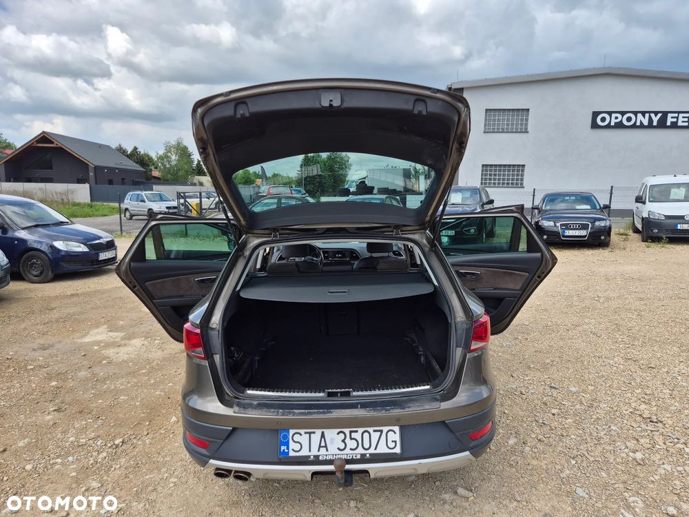 Seat Leon Sportstourer 2.0 TDI Start&Stop 4Drive X-Perience - 10