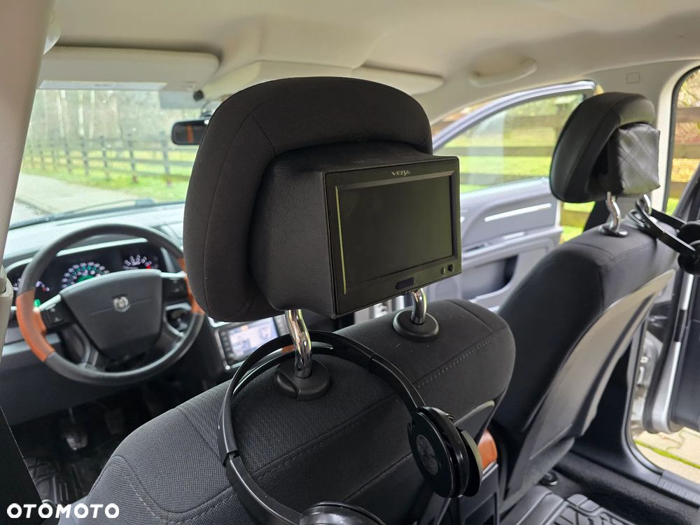 Dodge Journey 2.4 SE - 38