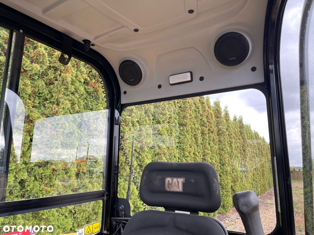 Caterpillar 302.7D CR - 36