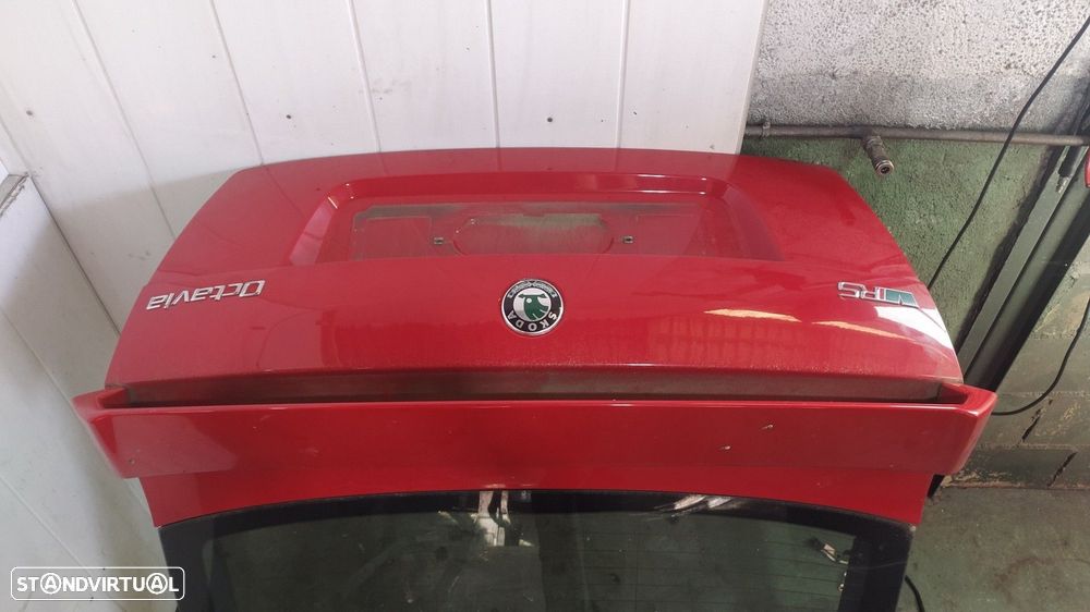 PORTA TRASEIRA SKODA OCTAVIA II 2009 - - 1
