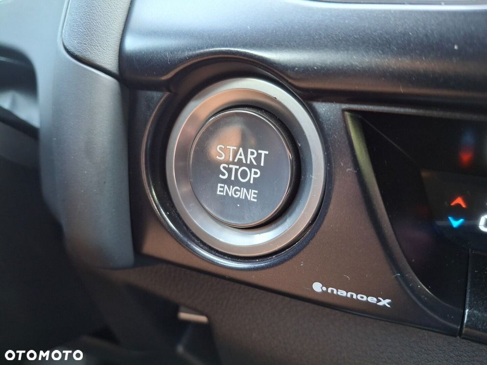 Lexus UX 250h GPF F Sport Design 2WD - 22