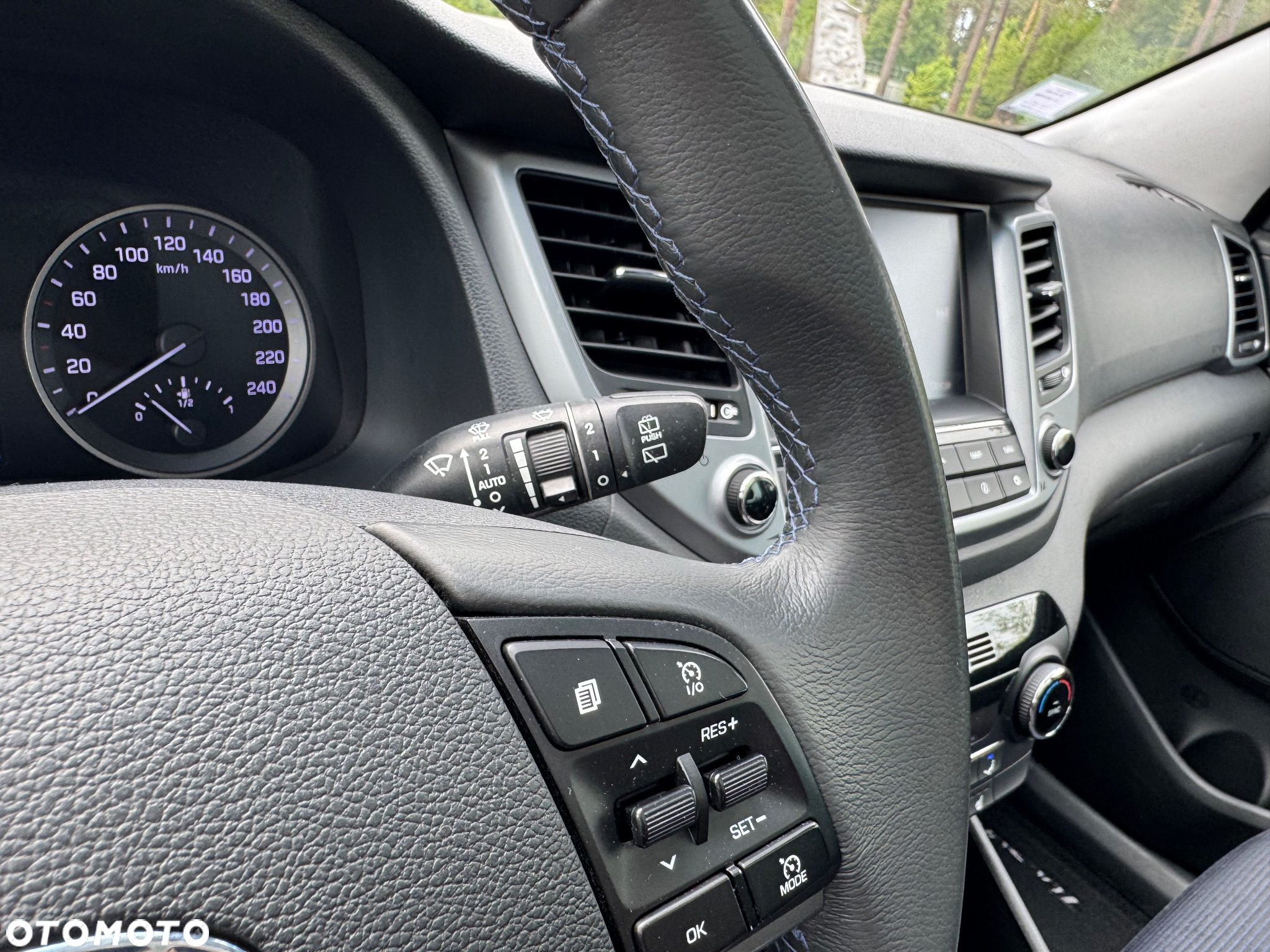 Hyundai Tucson 1.7 CRDI BlueDrive Style 2WD - 16