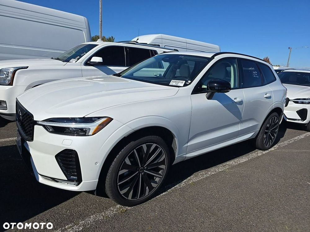 Volvo XC 60 B5 AWD Ultra Dark - 3