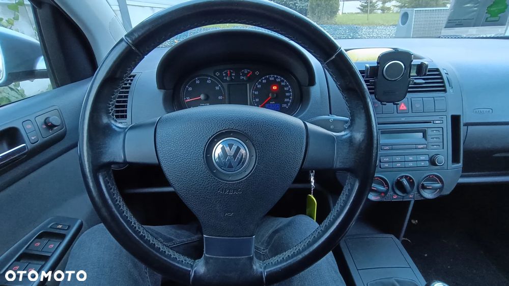Volkswagen Polo 1.4 FSI - 10