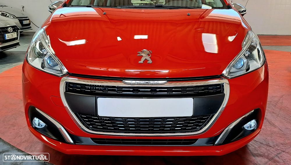 Peugeot 208 1.2 PureTech Allure - 23