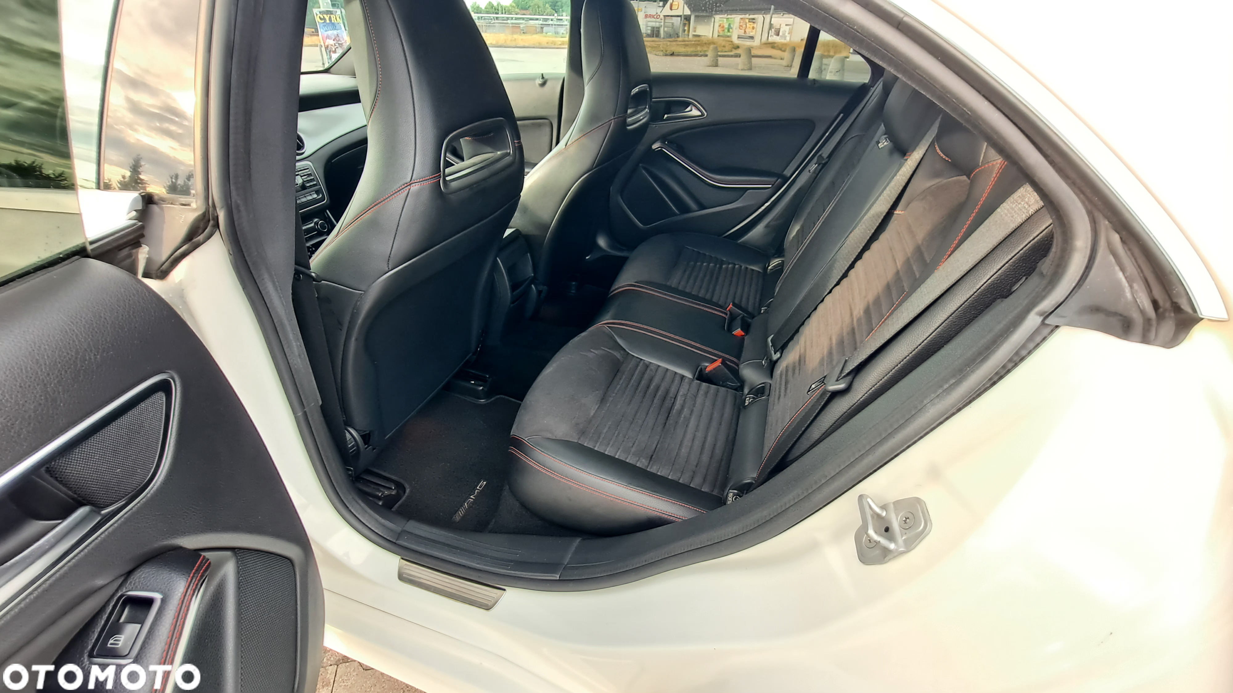 Mercedes-Benz CLA - 22