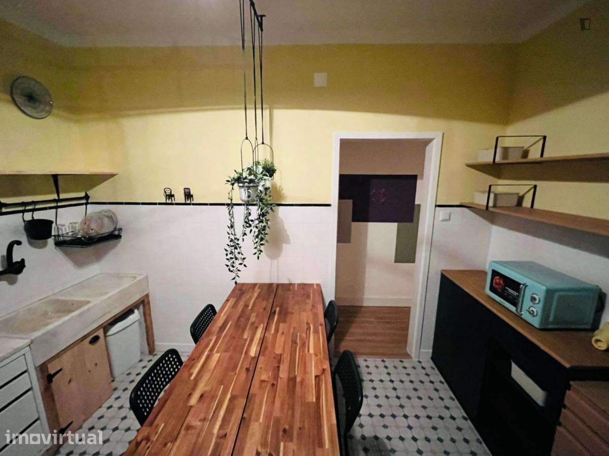 Quarto - localizado em Santarem - Grande imagem: 3/7