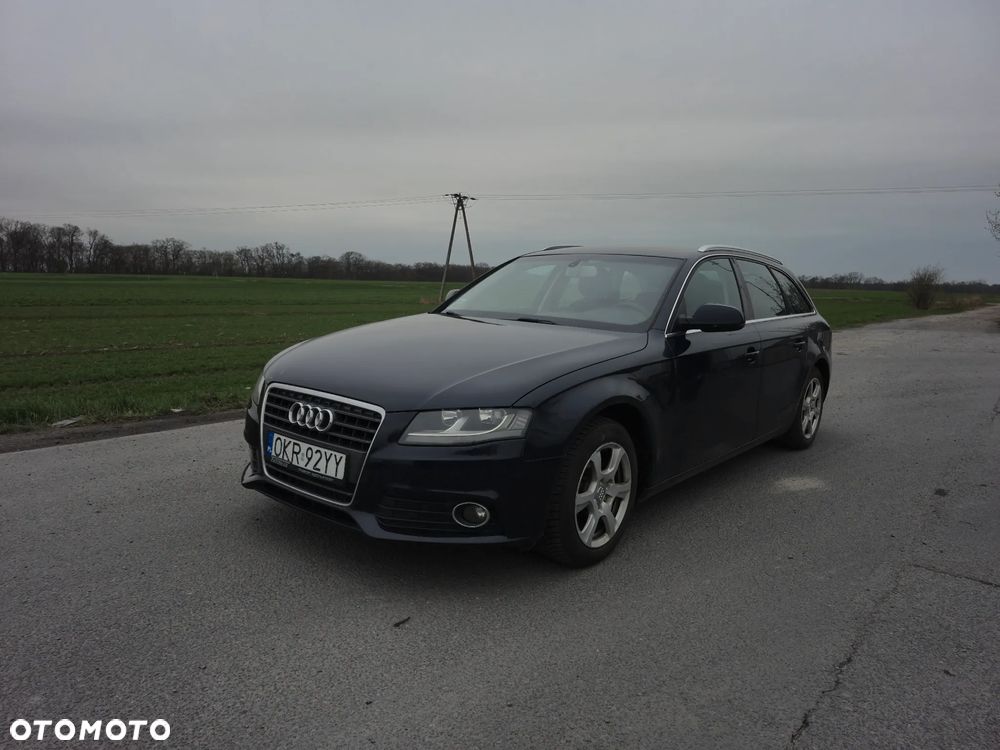 Audi A4 Avant 2.0 TDI DPF Ambiente - 1