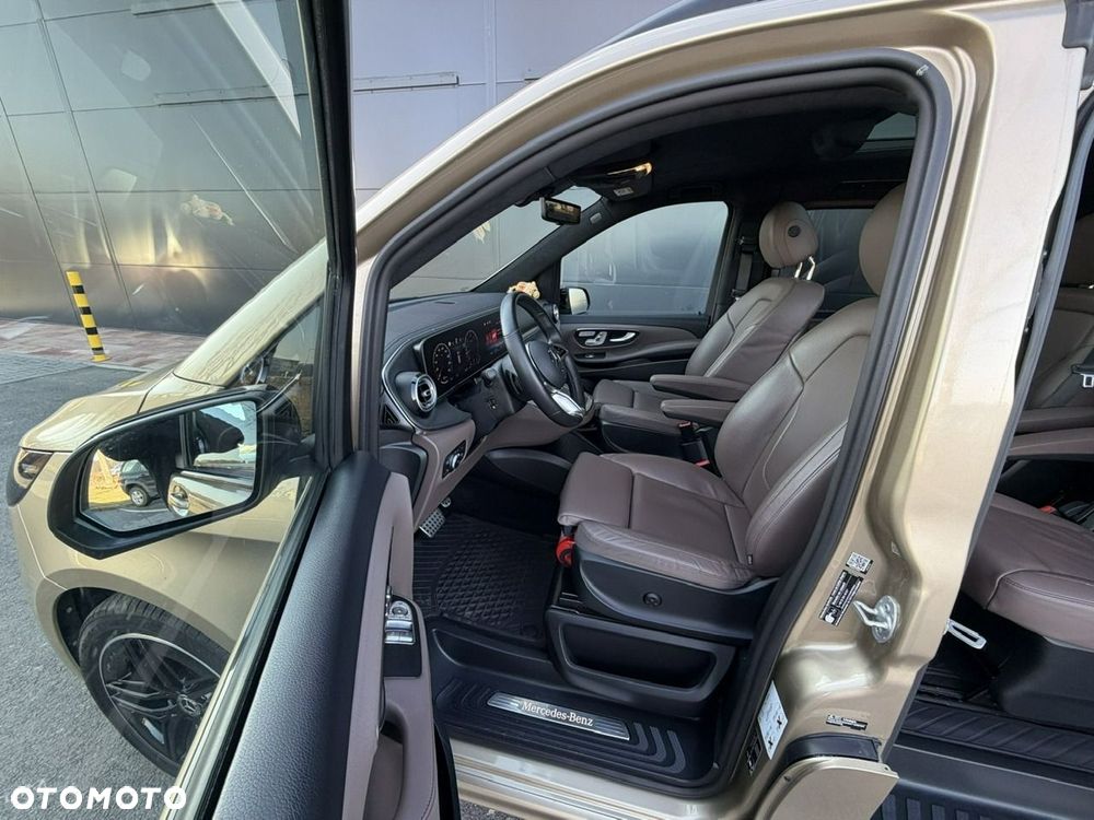 Mercedes-Benz Klasa V 300 d lang 4Matic 9G-TRONIC Exclusive - 10