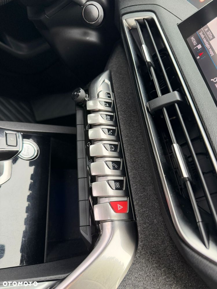 Peugeot 5008 THP 165 EAT6 Stop & Start Allure - 23