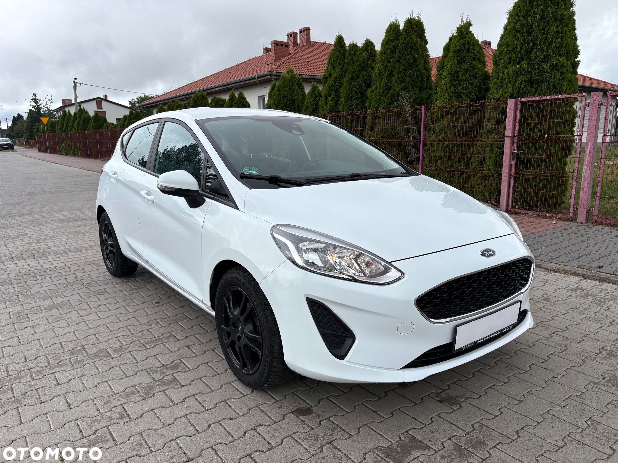 Ford Fiesta 1.1 S&S TREND - 1