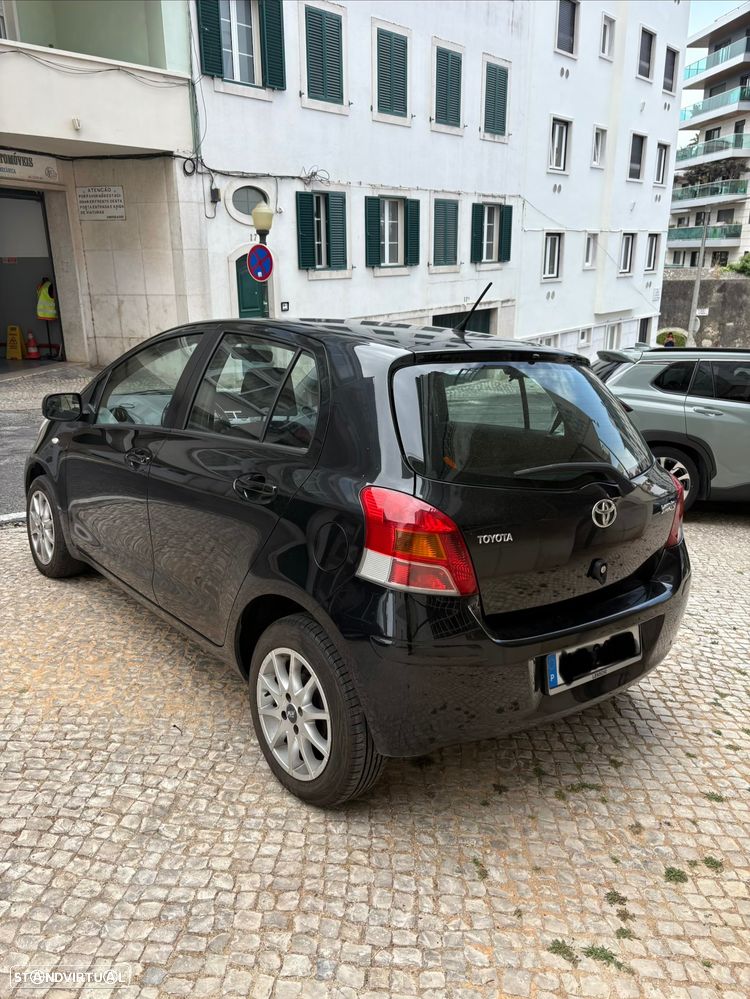 Toyota Yaris 1.0 VVT-i Cool - 2