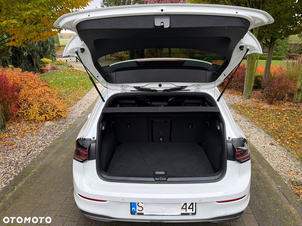Volkswagen Golf 1.5 eTSI mHEV Edition 50 DSG - 22