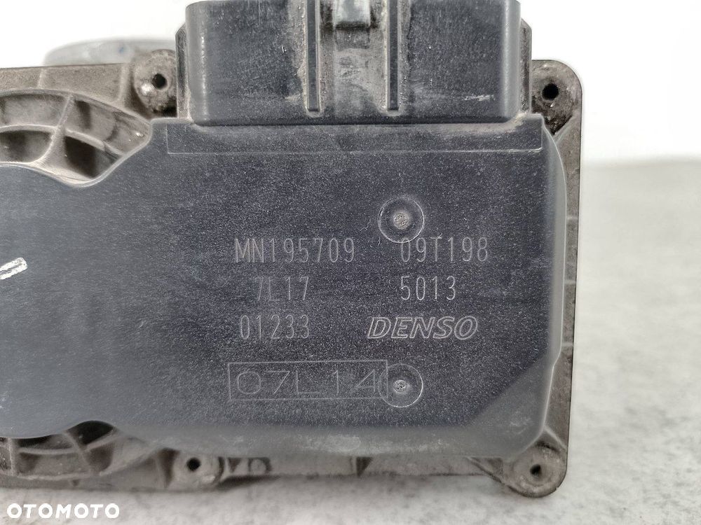 PRZEPUSTNICA MITSUBISHI COLT VI FL ( 2008-2012 ) MN195709 DENSO 1.3 - 2