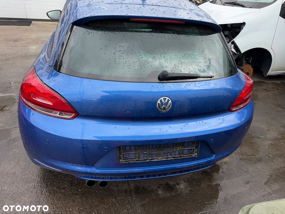 VW Scirocco 2,0 TDI  tył kompletny - 2
