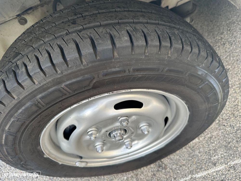 Ford 100T300 Turbo diesel - 8