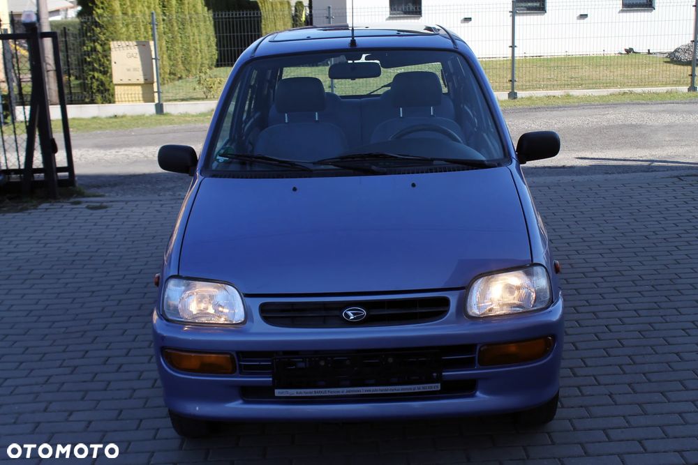 Daihatsu Cuore - 1