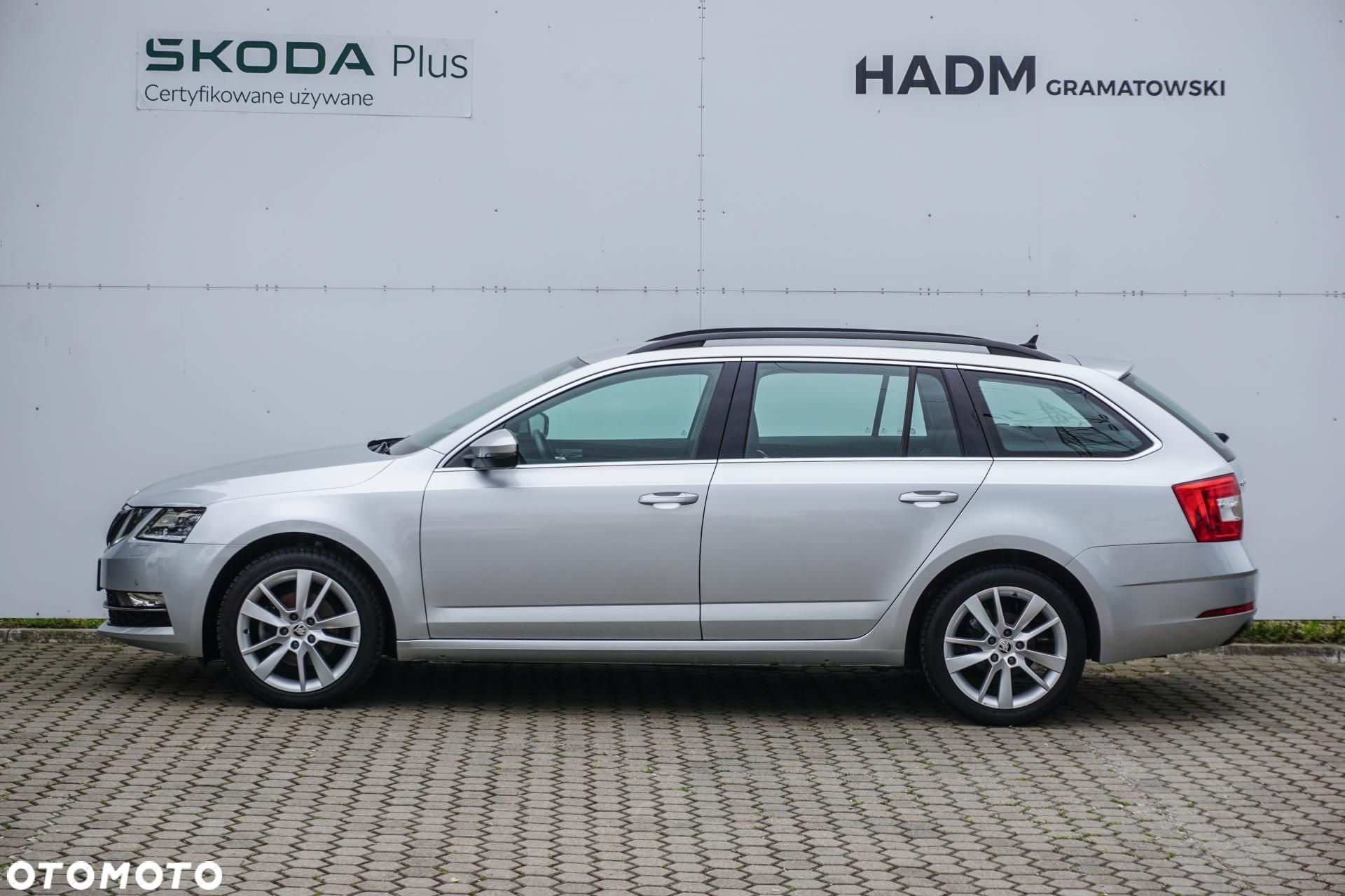 Skoda Octavia 1.5 TSI ACT Style DSG - 5