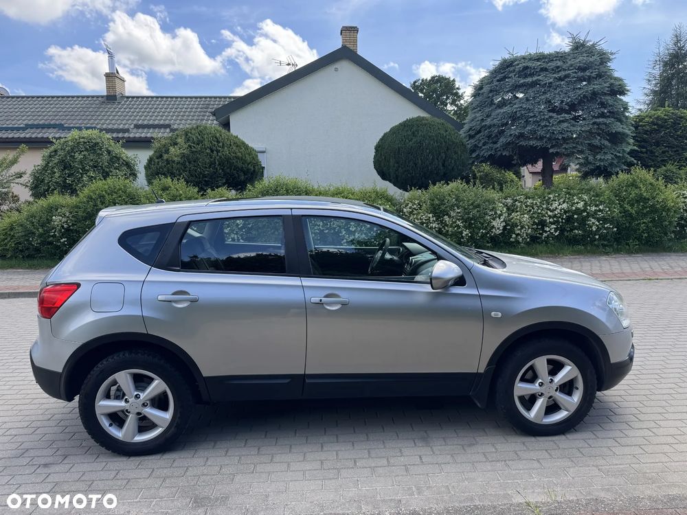 Nissan Qashqai - 4