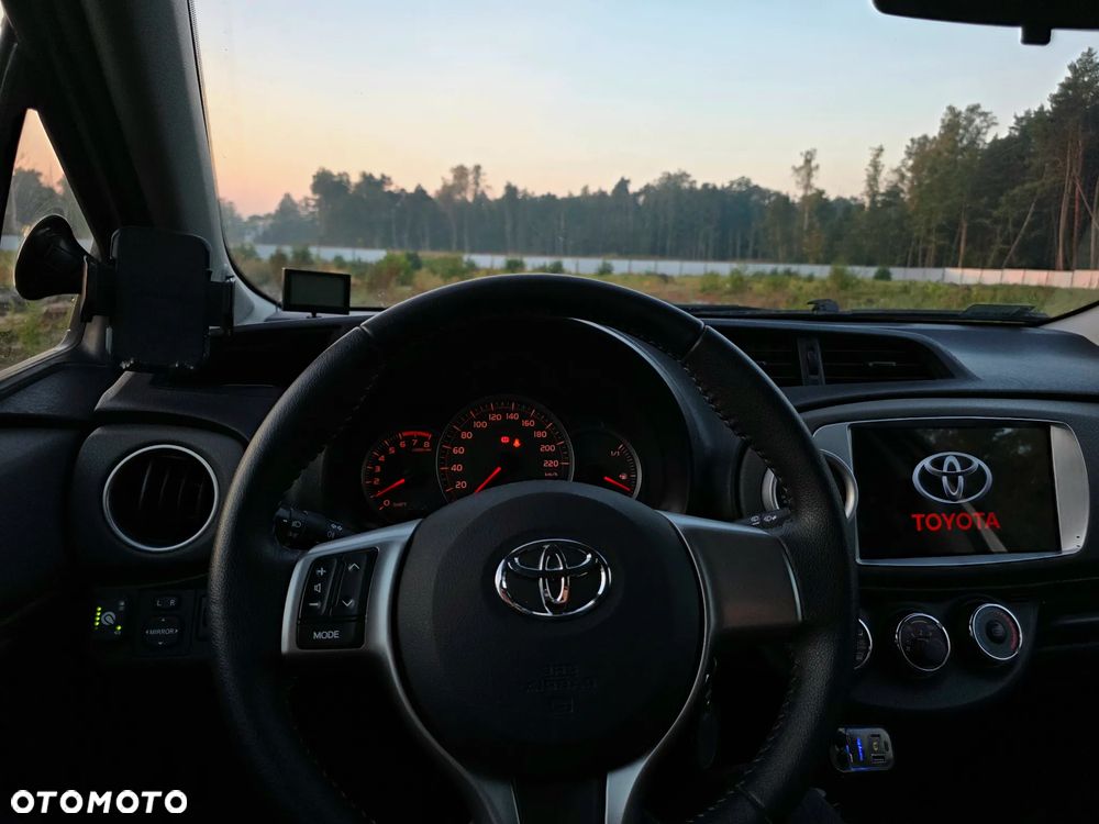 Toyota Yaris 1.0 Active - 3