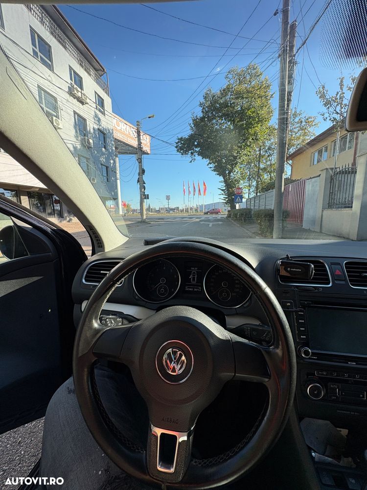 Volkswagen Golf - 14