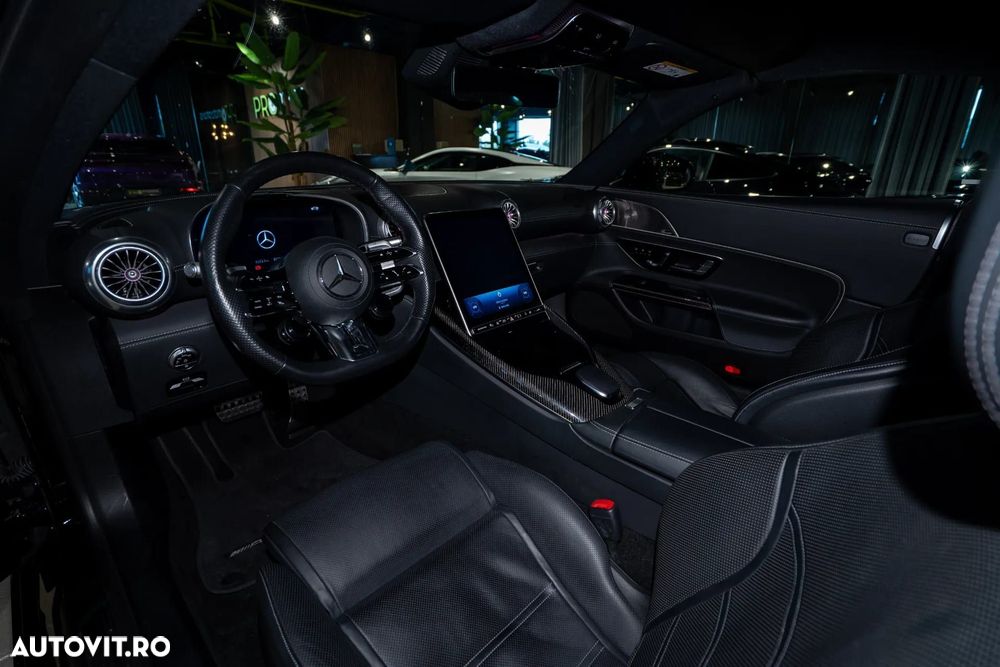 Mercedes-Benz SL 63 AMG - 8